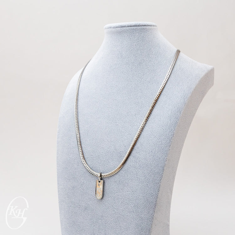 KHG合金ネックレス