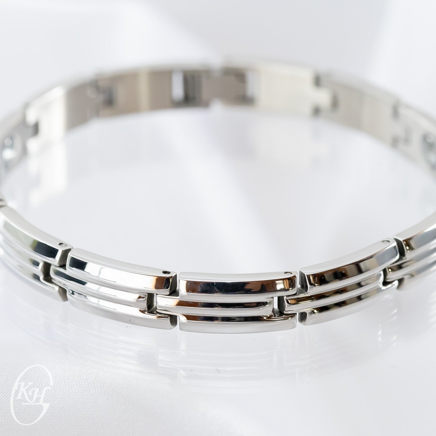 KHGブレスレット 高知 (粒5) – 株式会社ハイパワーセンカー